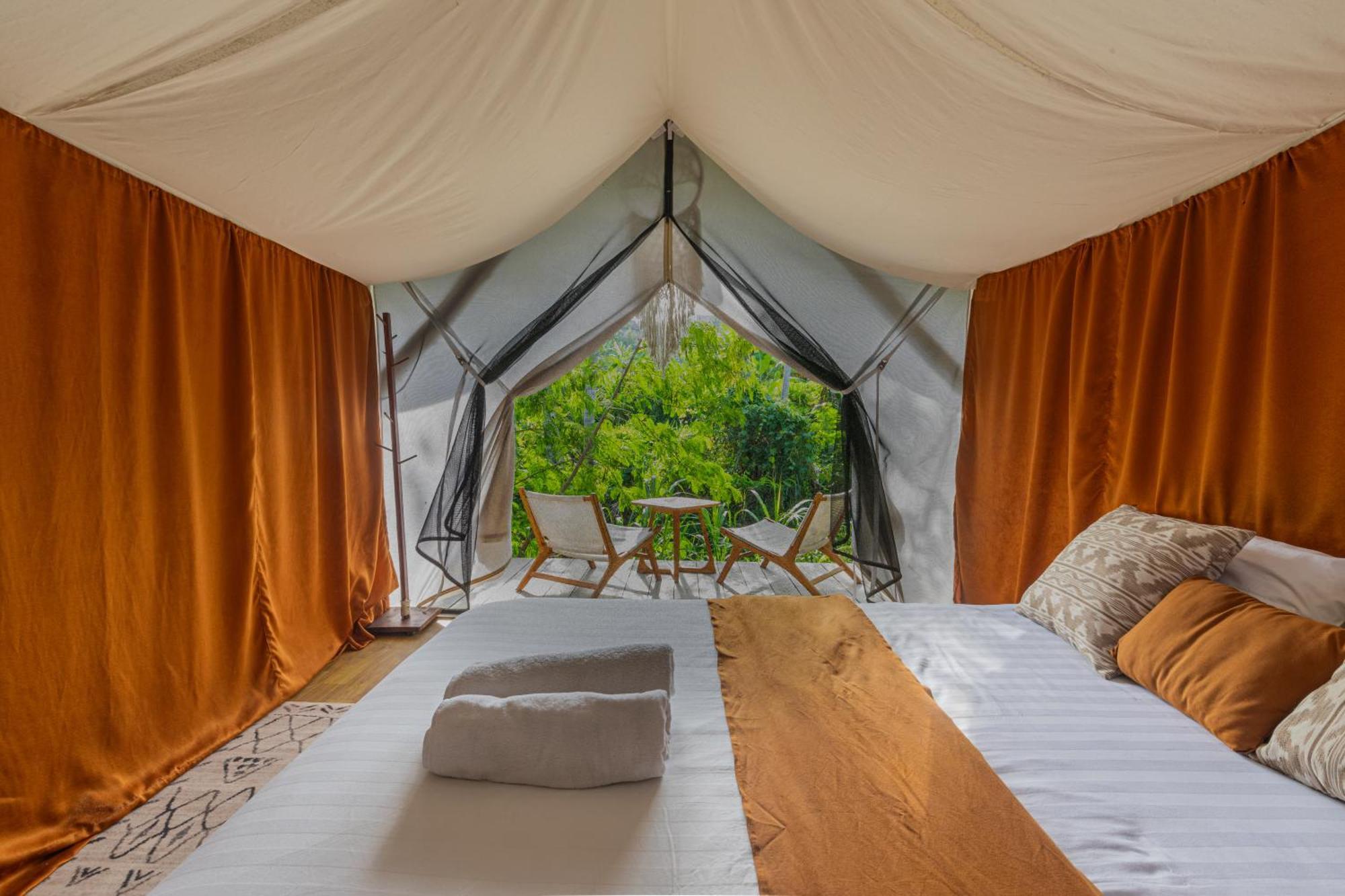 Camani Glamping Hotel Karangasem  Exterior photo