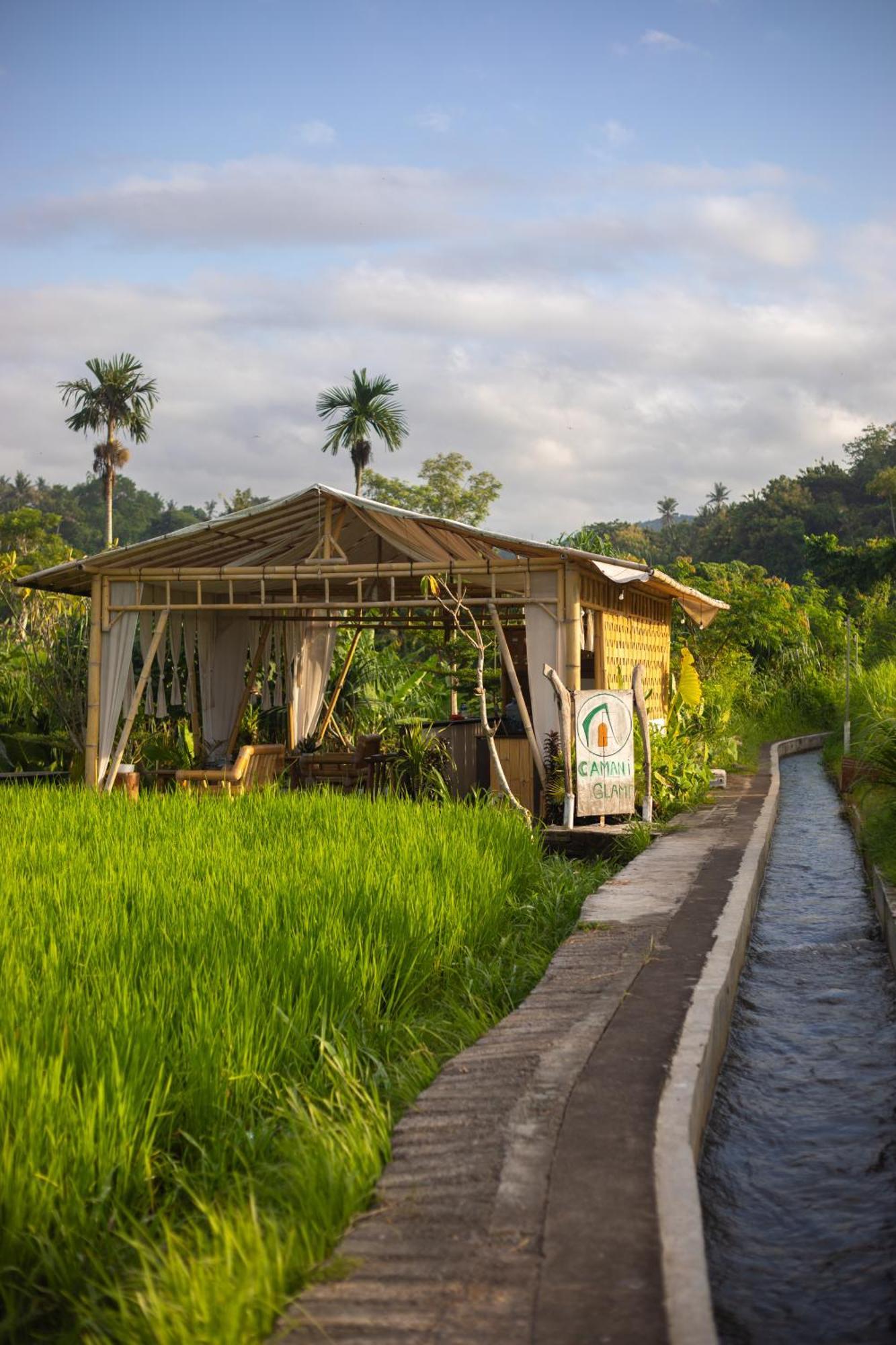 Camani Glamping Hotel Karangasem  Exterior photo